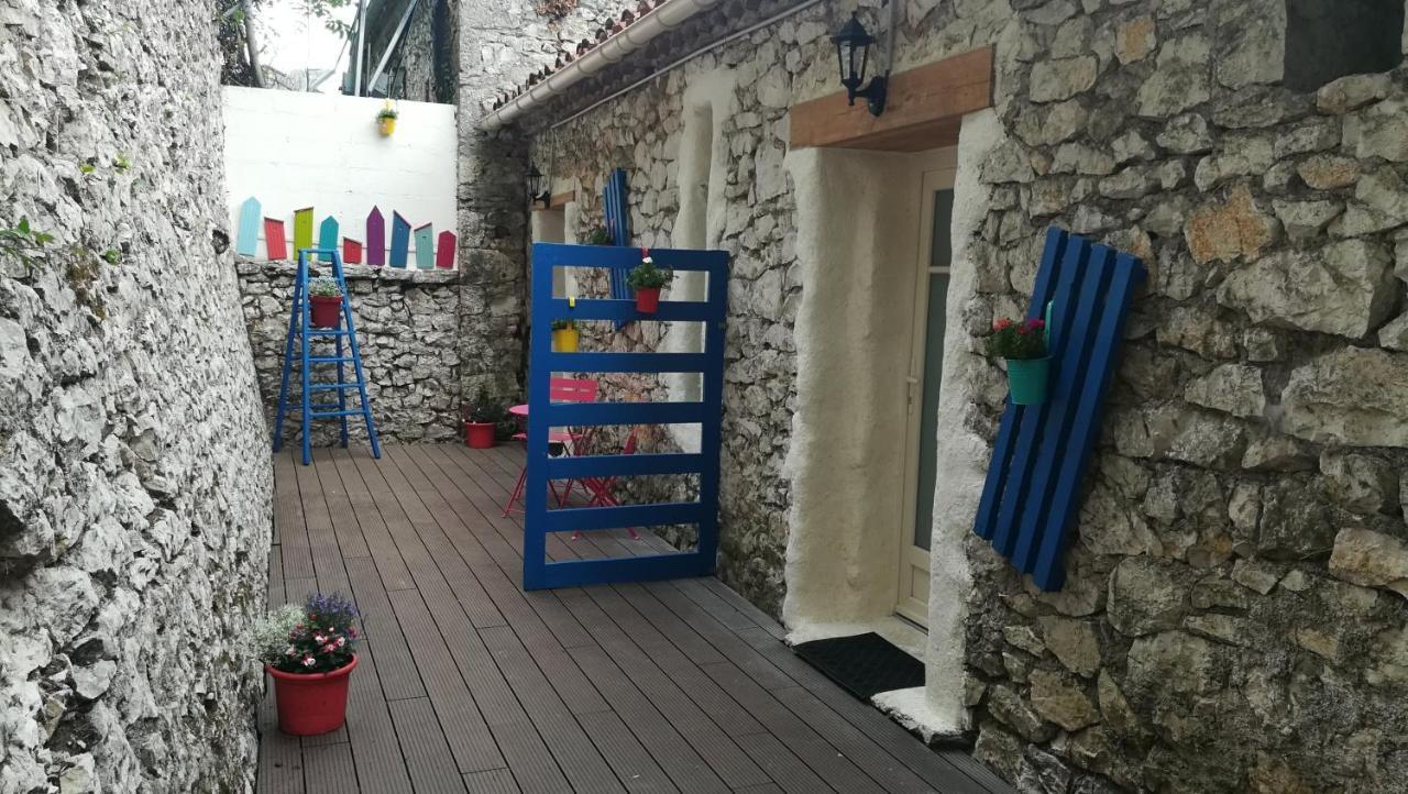 Un Nid Pour La Nuit, Chambres D'Hotes Saint-Gery  Exterior photo